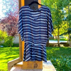 Like New VIX Dress Small